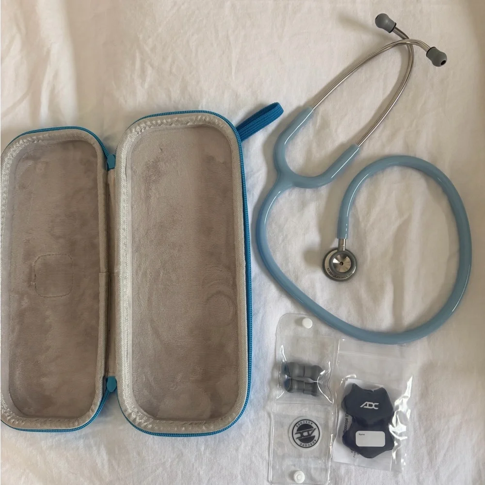 DC Light Blue Neonatal Stethoscope with Carry Case - Picture 3 of 4